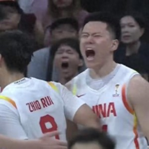 100-93洗刷13年前耻辱！2场大逆转，中国男篮再赢日本就提前晋级
